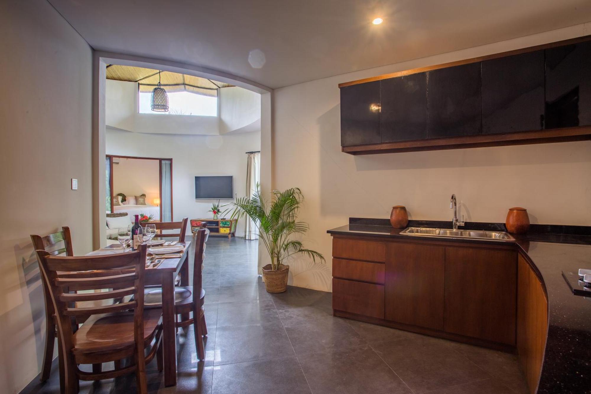 De Moksha Eco Friendly Boutique Resort Танах Лот Номер фото